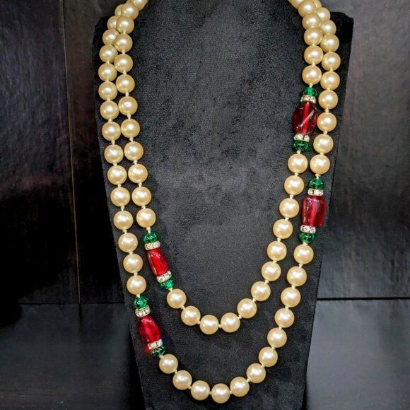 Jewelry - faux pearl necklace with colorful crystal and glass